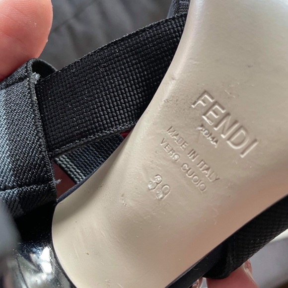 Authentic Fendi Colibri - Picture 7 of 8
